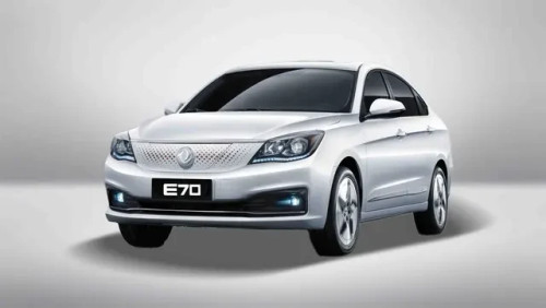 کفپوش چرمی دانگ فنگ E70